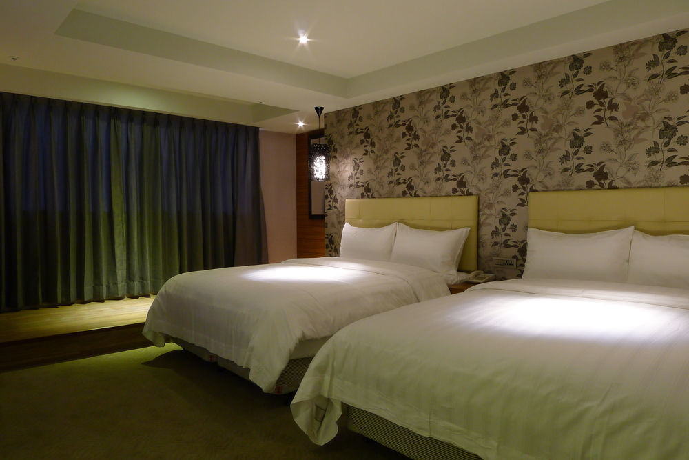 Urtrip Hotel Тайбей Екстер'єр фото