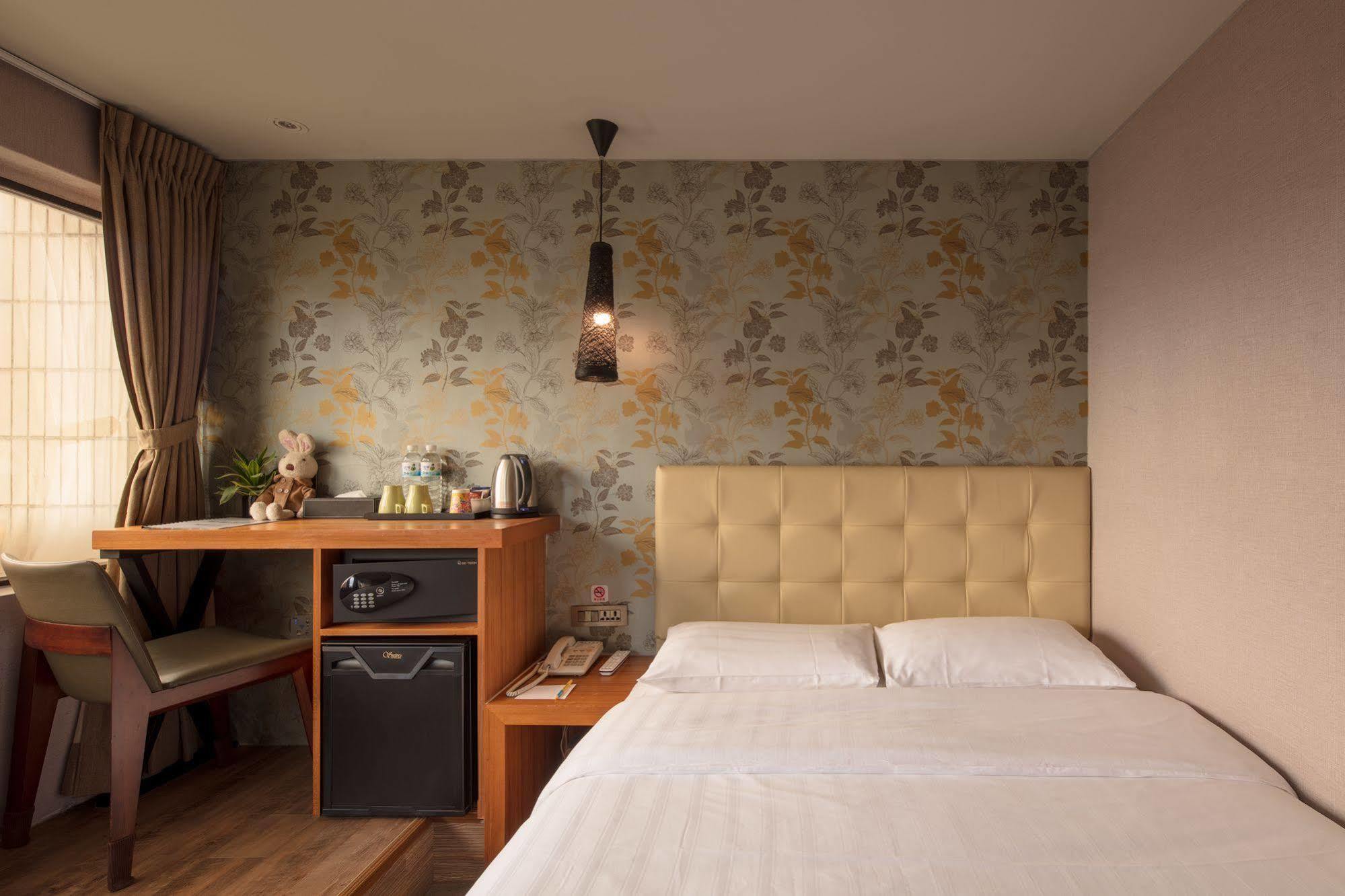 Urtrip Hotel Тайбей Екстер'єр фото