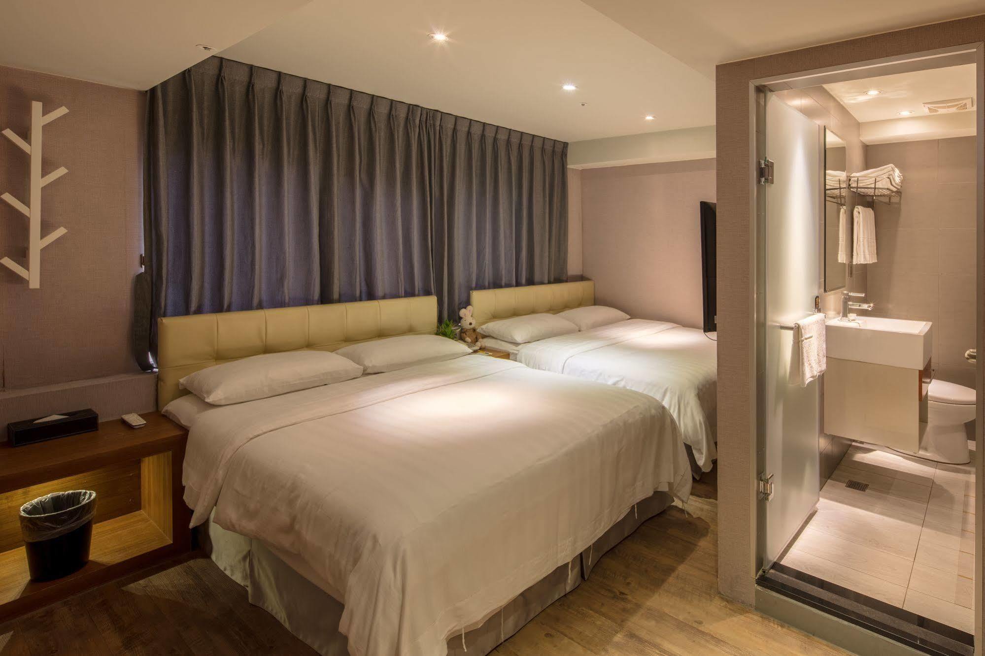 Urtrip Hotel Тайбей Екстер'єр фото