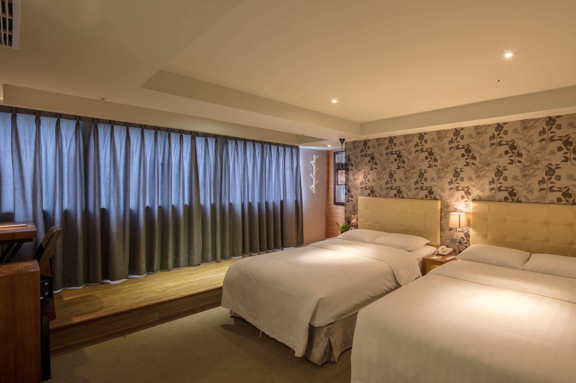 Urtrip Hotel Тайбей Екстер'єр фото
