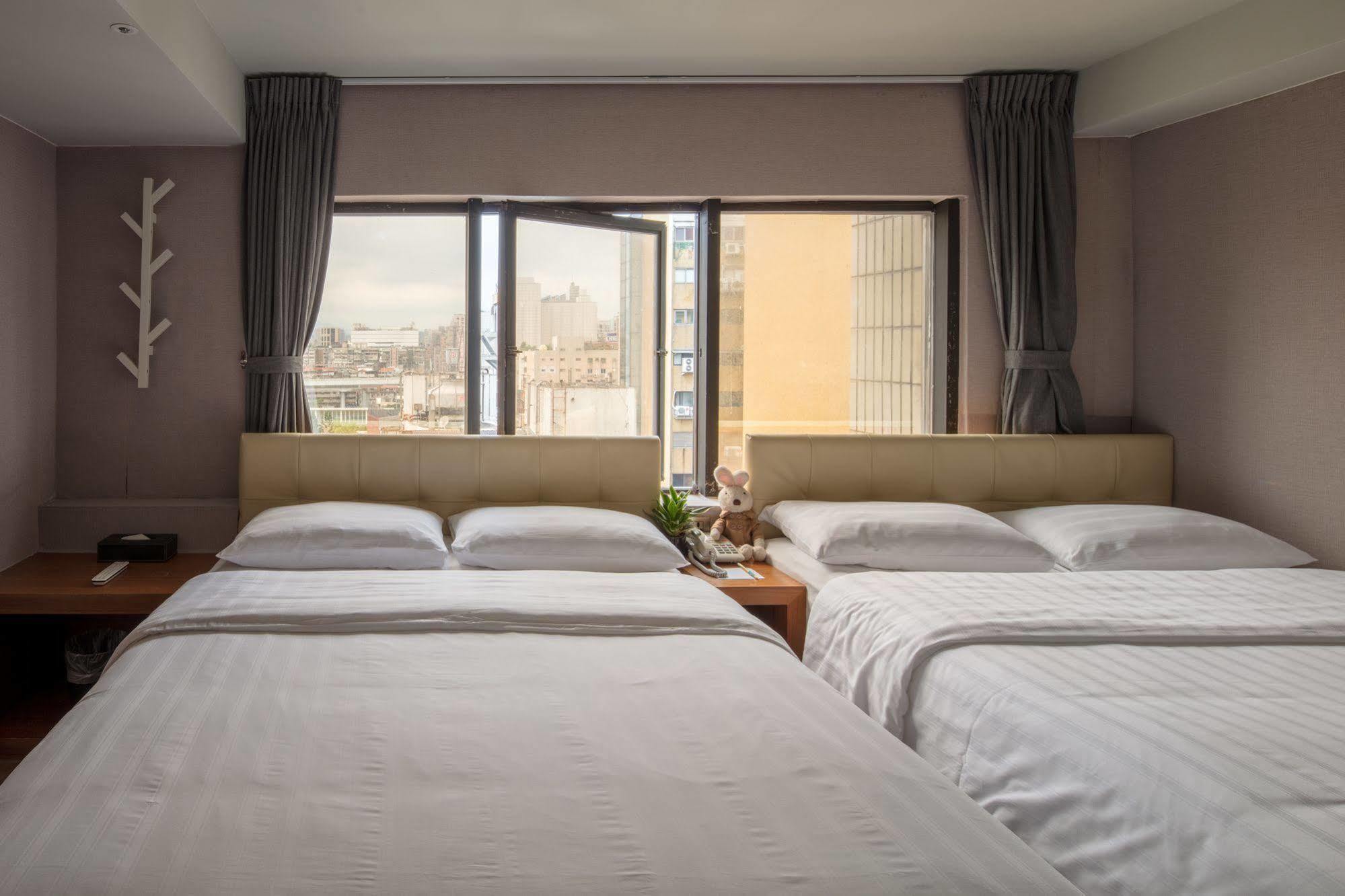 Urtrip Hotel Тайбей Екстер'єр фото